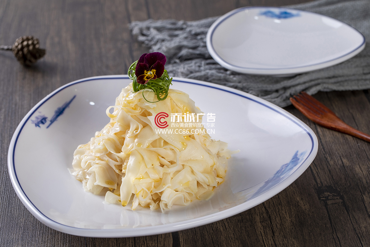 谢德大康尔宫瓷餐具01.jpg