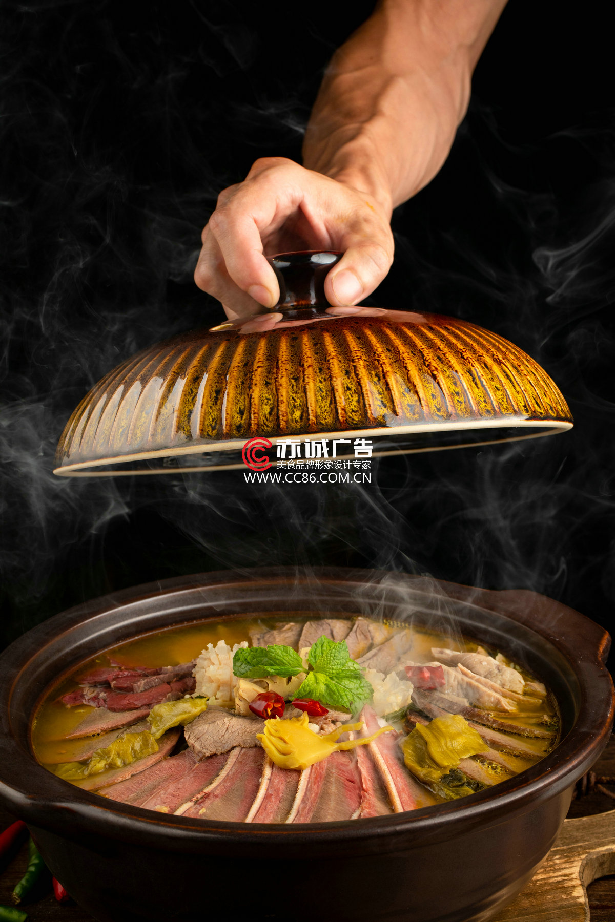 蜀匠跷脚牛肉砂锅02_1_1.jpg
